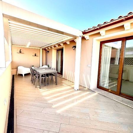 Waterfront Apartment Olbia Exteriör bild