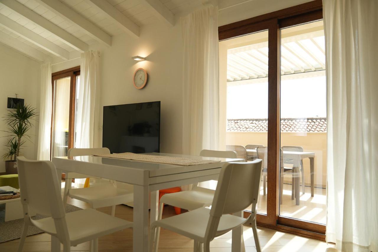 Waterfront Apartment Olbia Exteriör bild