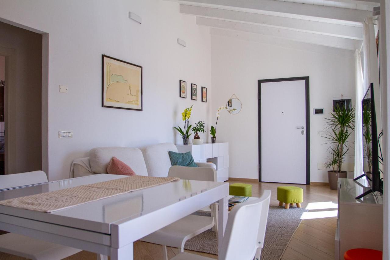 Waterfront Apartment Olbia Exteriör bild