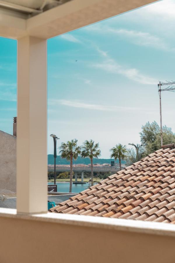 Waterfront Apartment Olbia Exteriör bild
